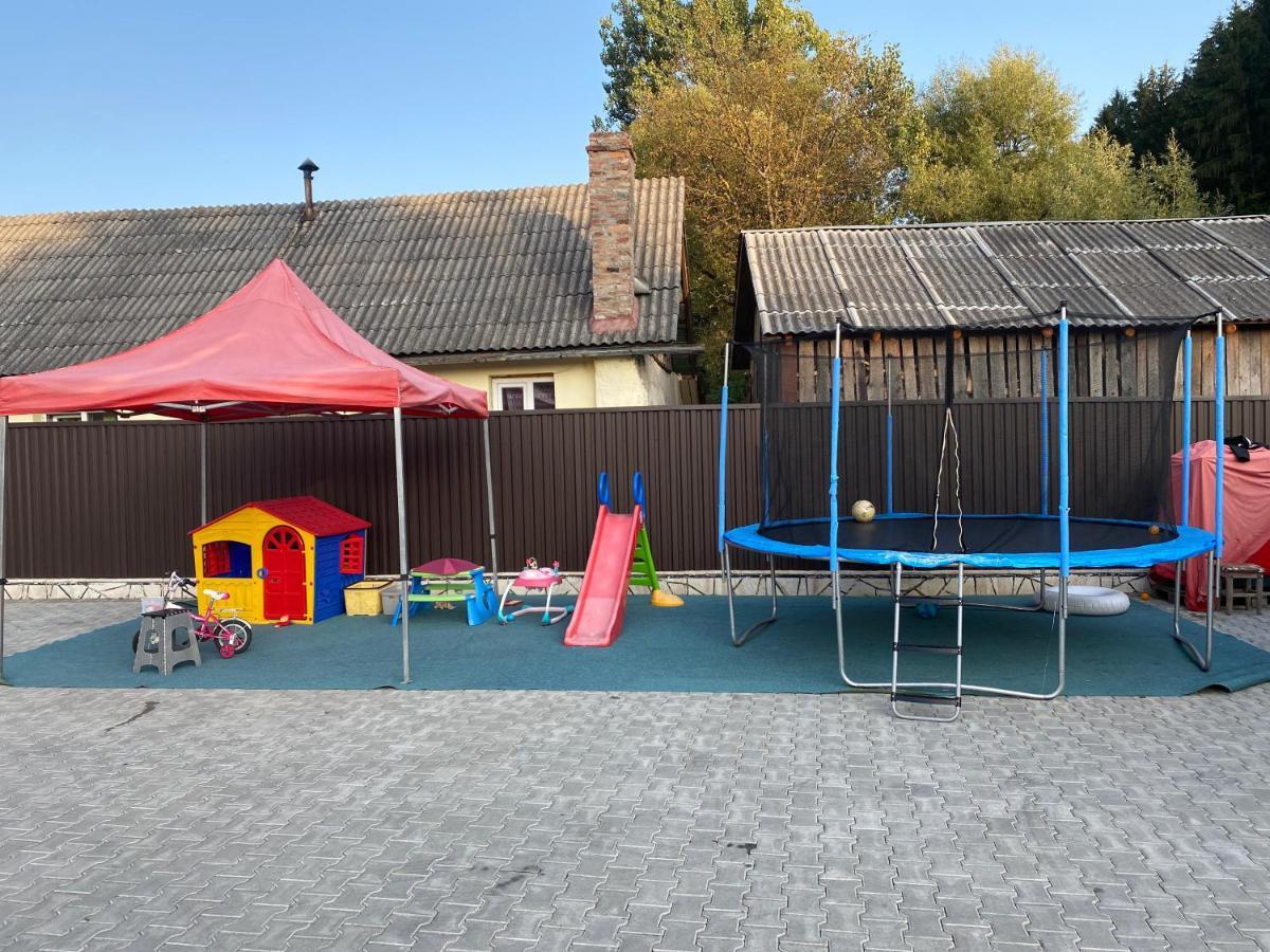 Отель Casa Cu Flori Мойсей Экстерьер фото